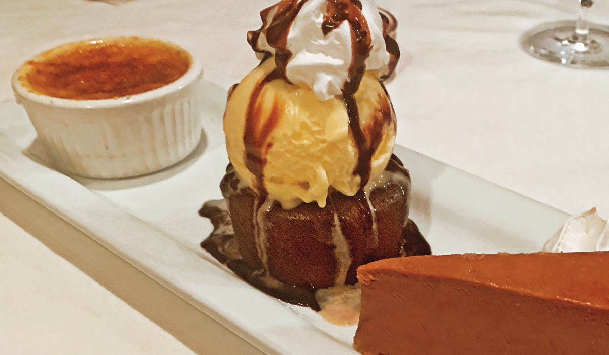 Gallery Smokey's Restaurant and Supper Club, Manitowish Waters, WI